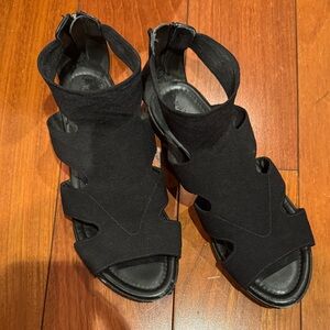 Elegant Black Women's Sandals